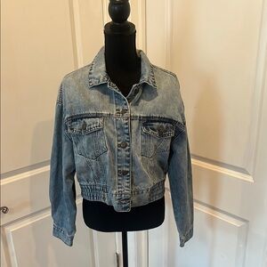 Kensie vintage Denim Jacket size medium